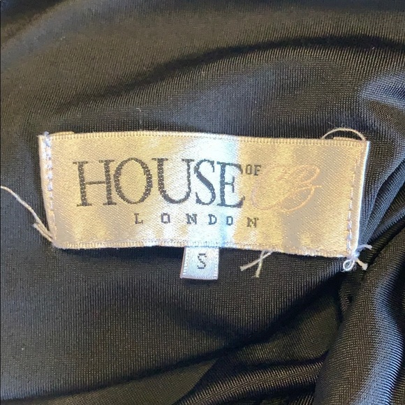 Beautiful black gown from House of CB - Picture 4 of 7